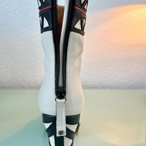 John Fluevog "Defen" Platform Booties, Women's Size 7 - Picture 16 of 16